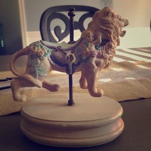 A Vintage Musical Lion